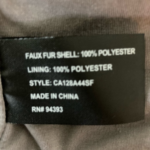 COFFEESHOP Reversable Vest - Picture 5 of 5